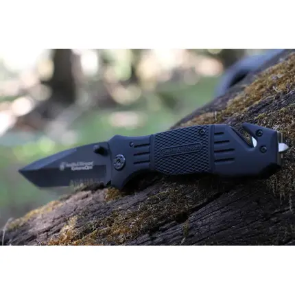 noz smith and wesson extreme ops 4